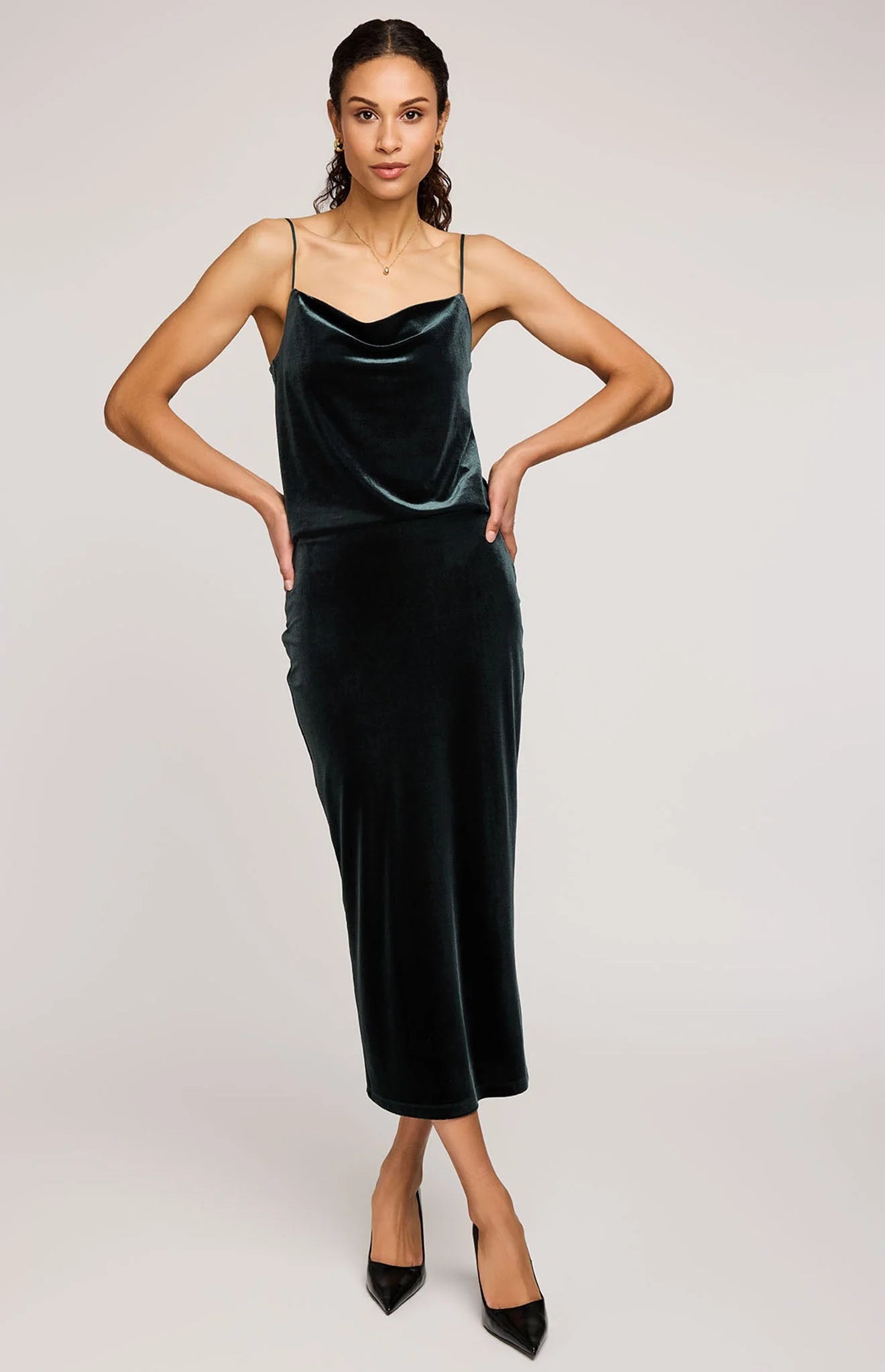 Dahlia Velvet Skirt - Wintergreen | Gentle Fawn