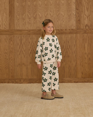 Oversized Daisy Wide Leg Sweatpants | Rylee & Cru