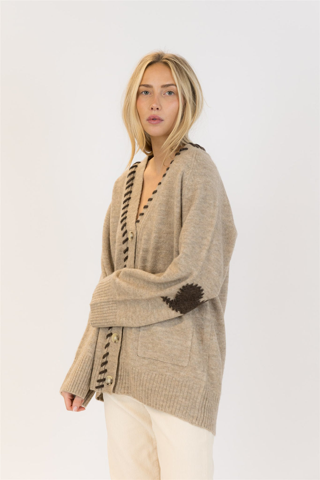 Shyla Heart Cardigan | Lyla & Luxe