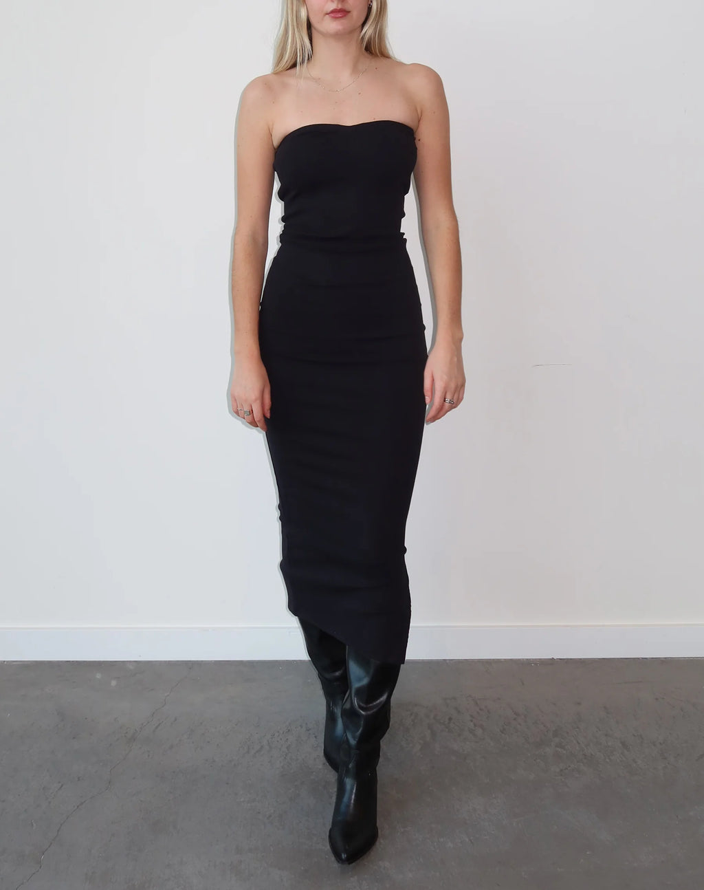 The Ribbed Strapless Maxi Dress | Black