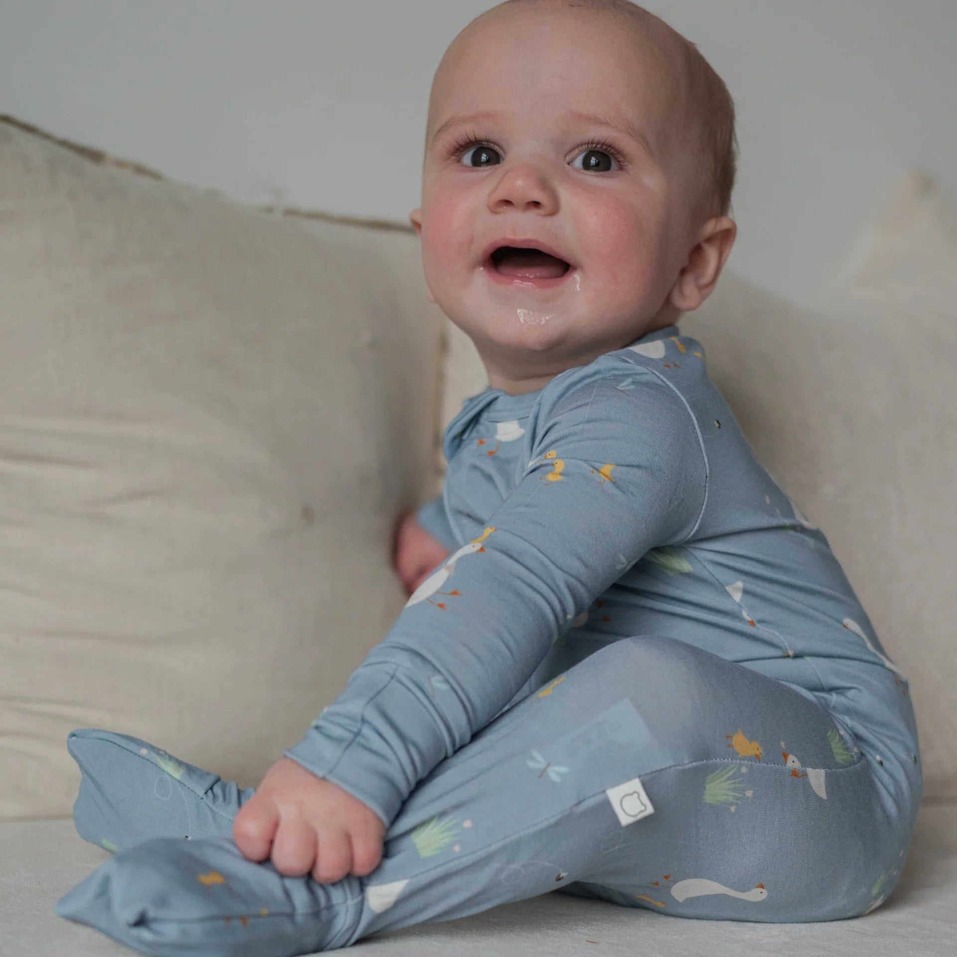 Little Hatchling Bamboo Sleeper - Pigeon Blue | Roobear