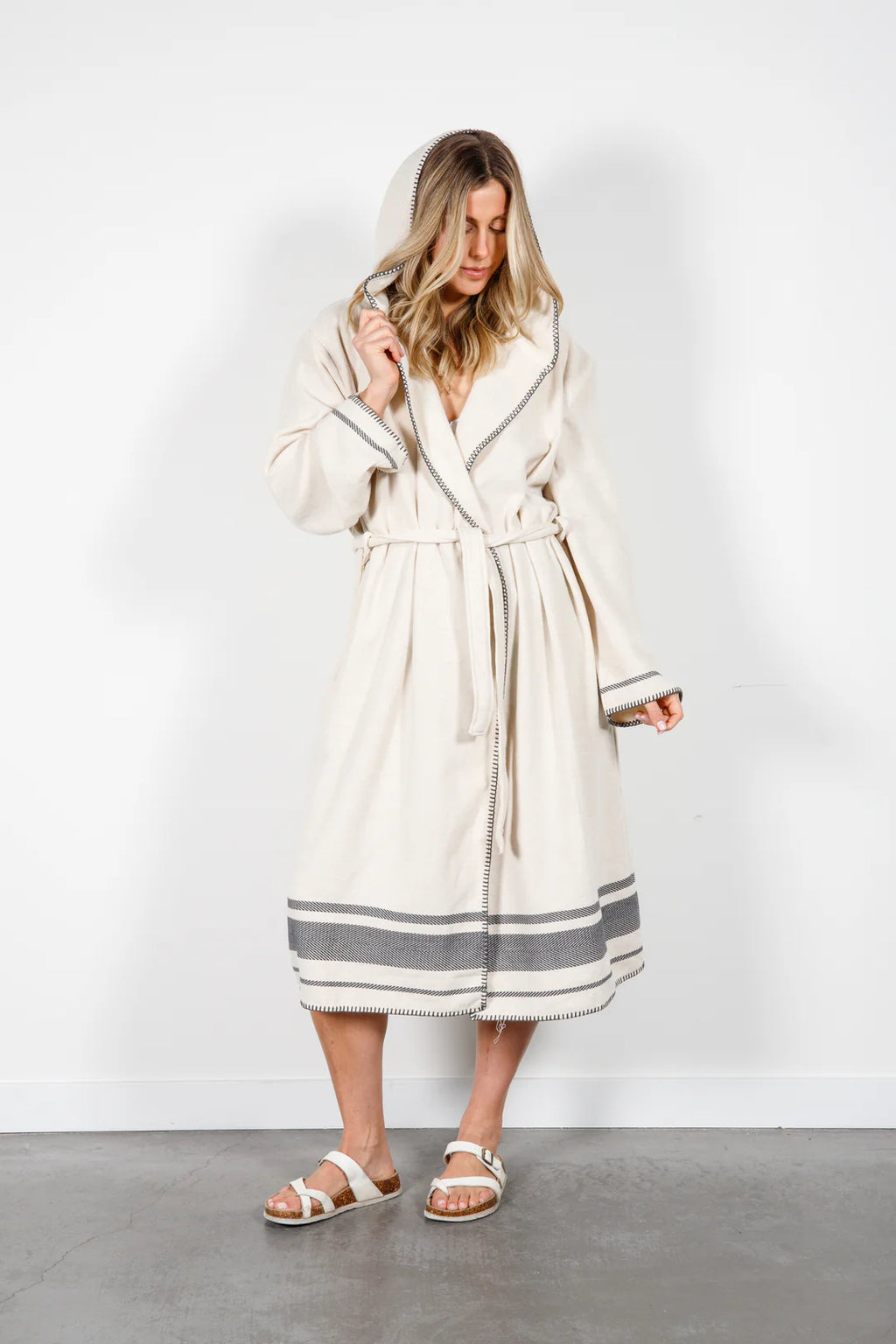 The Hawthorne Series Hooded Terry Robe | Tofino Towel