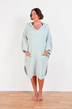 The Cocoon Surf Poncho - Sage O/S | Tofino Towel