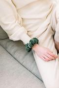 CHELSEA KING - Leisure Club Olive Scrunchie - Classic