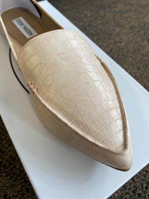 Feather Slip-on Shoes - Steve Madden